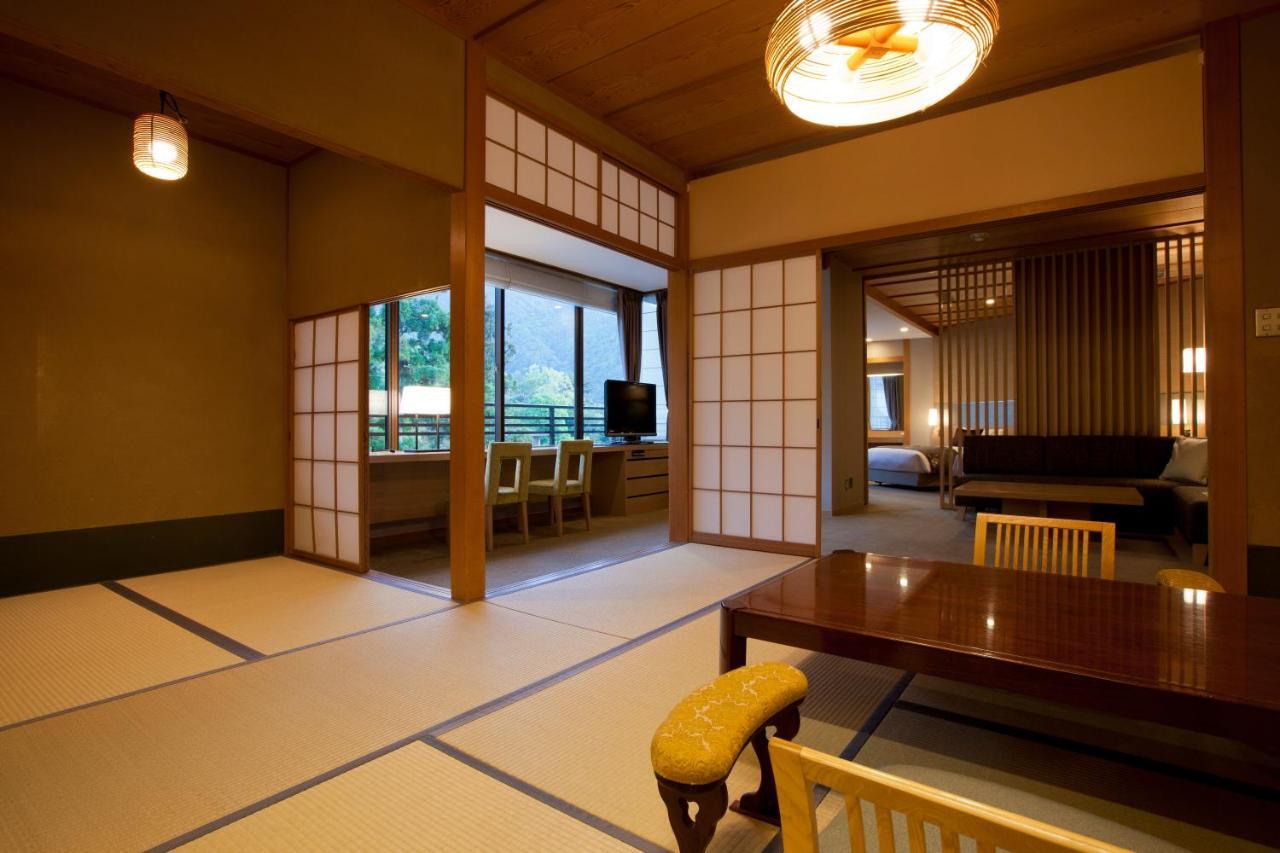 Miyajima Grand Hotel Arimoto Hatsukaichi Dış mekan fotoğraf