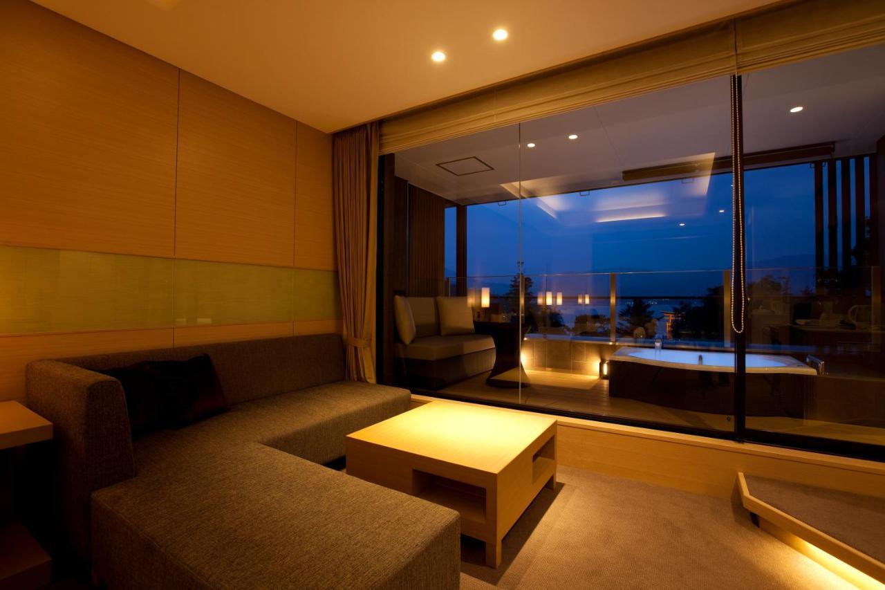 Miyajima Grand Hotel Arimoto Hatsukaichi Dış mekan fotoğraf